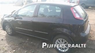 Fiat Punto Punto III (199), Hatchback, 2012 0.9 TwinAir picture 4