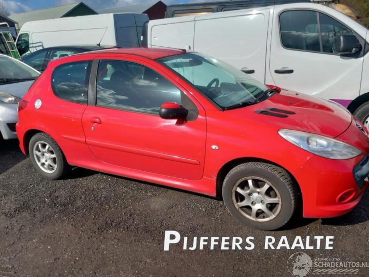 Peugeot 206 206+ (2L/M), Hatchback, 2009 / 2013 1.4 XS