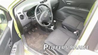 Daihatsu Cuore Cuore (L251/271/276), Hatchback, 2003 1.0 12V DVVT picture 5