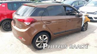 skadebil auto Hyundai I-20 i20 (GBB), Hatchback, 2014 / 2020 1.2i 16V 2016/2