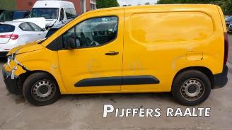 Autoverwertung Peugeot Partner Partner (EA//EF/EN/EU), Van, 2018 1.5 BlueHDi 130 2019/9