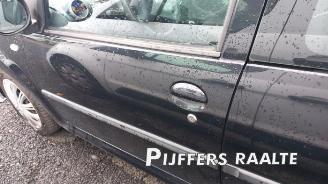 Peugeot 107 107, Hatchback, 2005 / 2014 1.0 12V picture 14