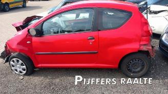 rozbiórka samochody osobowe Peugeot 107 107, Hatchback, 2005 / 2014 1.0 12V 2011/7