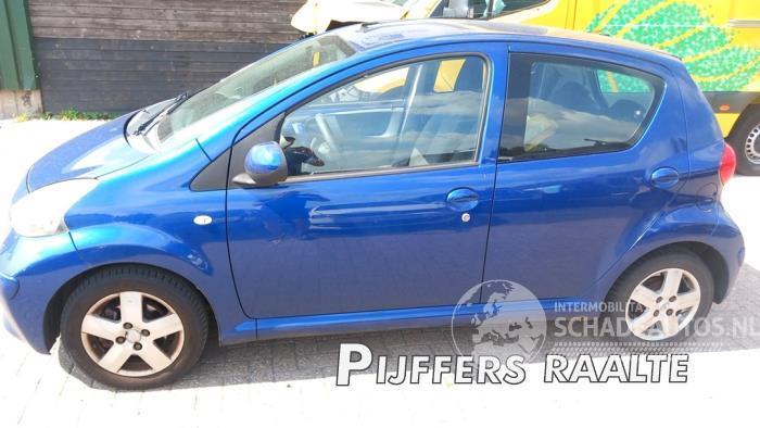Toyota Aygo Aygo (B10), Hatchback, 2005 / 2014 1.0 12V VVT-i