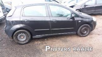 Coche siniestrado Fiat Punto Punto Evo (199), Hatchback, 2008 / 2012 1.3 JTD Multijet 85 16V Euro 5 2011/3
