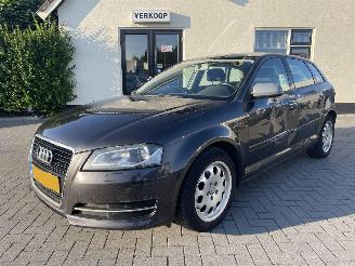 škoda osobní automobily Audi A3 Sportback 1.6 TDI Attraction Advance NL AUTO N.A.P 2013/1