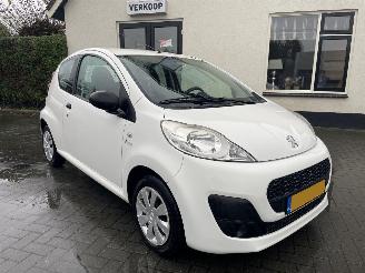 Unfallwagen Peugeot 107 1.0 Access Accent AIRCO N.A.P PRACHTIG!!!! 2013/6