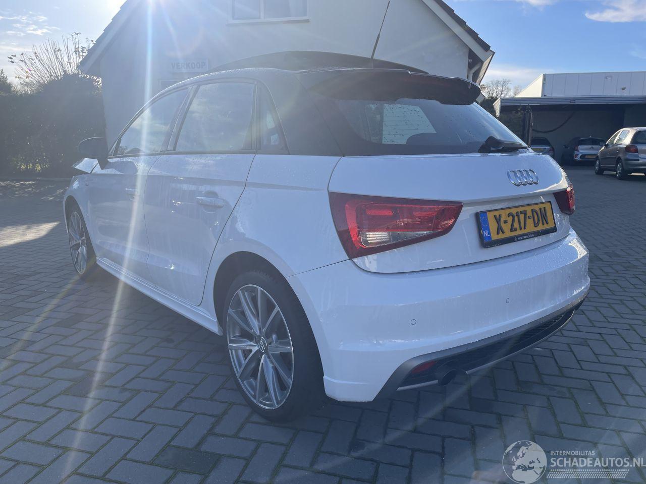 Audi A1 SPORTBACK 1.2 TFSI S-LINE