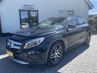 uszkodzony samochody osobowe Mercedes GLA 200 Prestige AUTOMAAT PRACHTIG!!! 2015/4