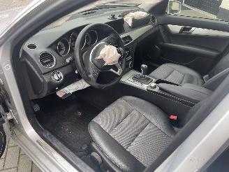 Mercedes C-klasse C-klasse 180 Ambition Avantgarde N.A.P NL AUTO picture 9