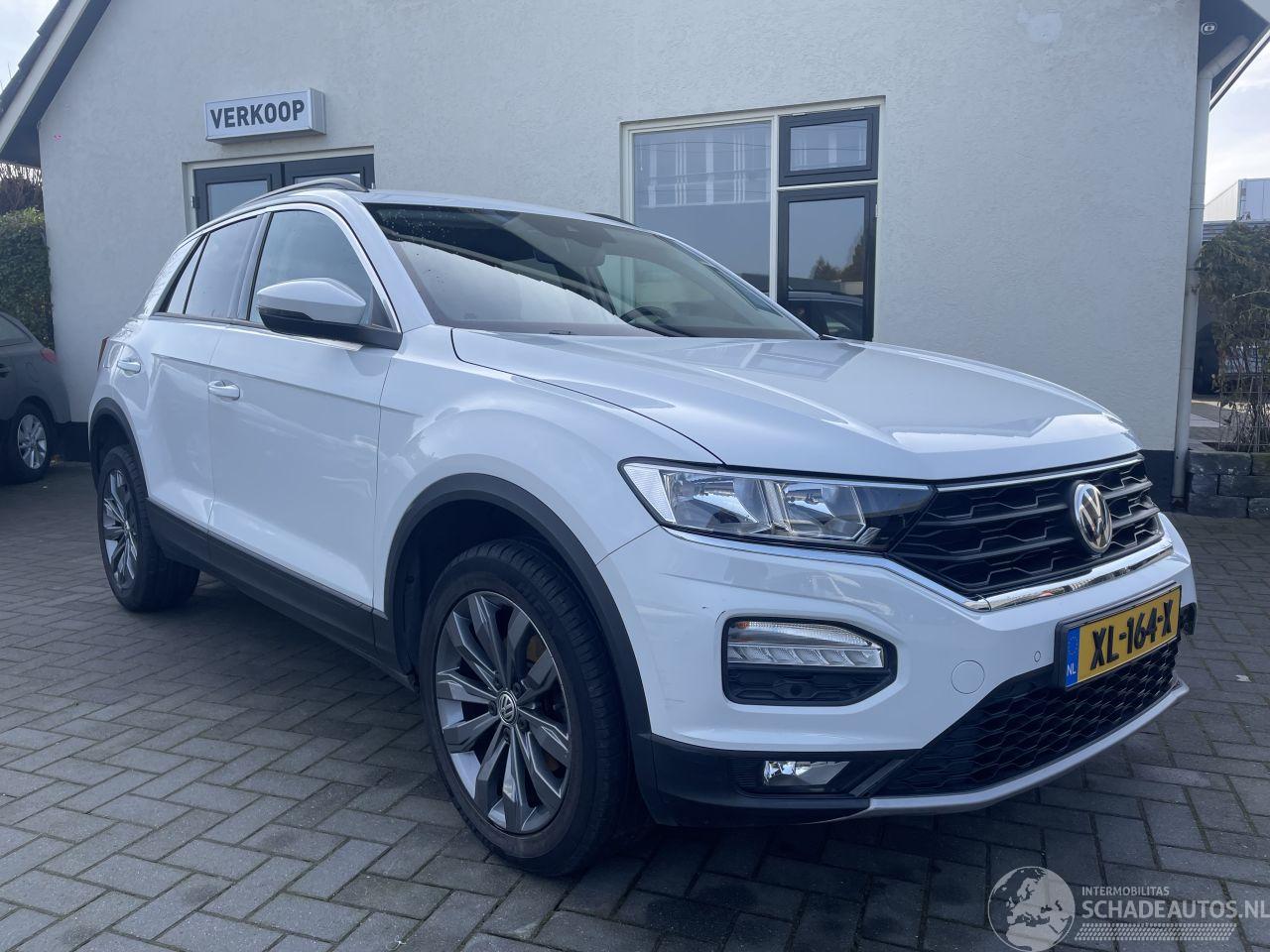 Volkswagen T-Roc 1.5 TSI Style N.A.P NL AUTO PRACHTIG!!!