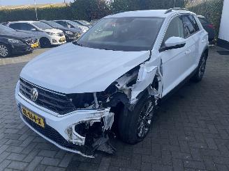 Volkswagen T-Roc 1.5 TSI Style N.A.P NL AUTO PRACHTIG!!! picture 6