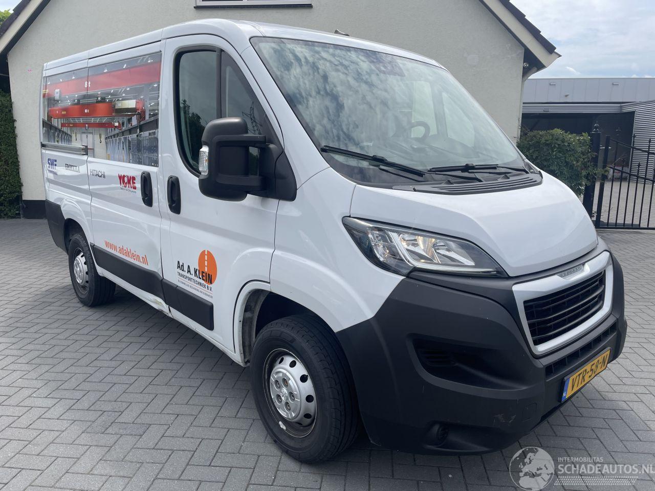 Peugeot Boxer 330 2.2 BlueHDi 140 L1H1 Premium N.A.P NL BUS PRACHTIG!!!