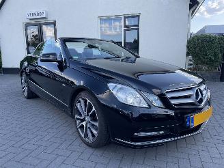 Vaurioauto  passenger cars Mercedes E-klasse Cabrio 220 CDI Elegance 2011/4