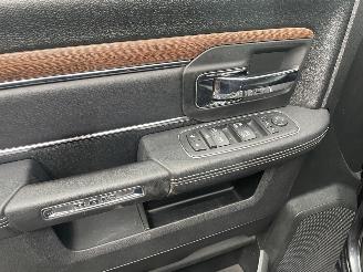 Dodge Ram 1500 5.7 V8 Quad Cab 6\\\\\\\'4 N.A.P NL AUTO PRACHTIG!!! picture 15
