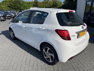 Toyota Yaris 1.5 Hybrid Aspiration PRACHTIG!!! picture 2