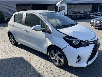 Toyota Yaris 1.5 Hybrid Aspiration PRACHTIG!!! picture 4