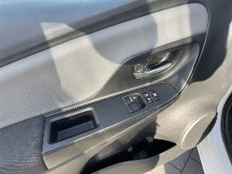 Toyota Yaris 1.5 Hybrid Aspiration PRACHTIG!!! picture 7