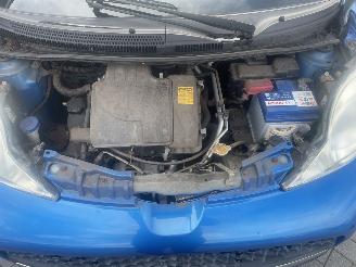 Peugeot 107 1.0-12V Sublime N.A.P NL AUTO PRACHTIG!!!! picture 10