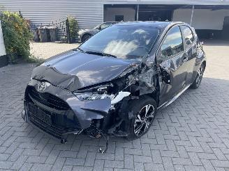 Toyota Yaris 1.5 Hybrid 115 First Edition N.A.P NL AUTO picture 3