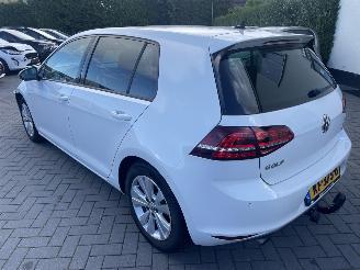 Volkswagen Golf 1.0 TSI Connected Series N.A.P NL AUTO PRACHIG!!! picture 2