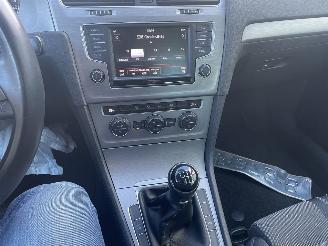 Volkswagen Golf 1.0 TSI Connected Series N.A.P NL AUTO PRACHIG!!! picture 10