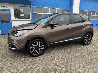  Renault Captur 0.9 TCE  DYNAMIQUE 2015/1