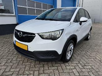 Opel Crossland 1.2 TURBO  EDITION picture 2