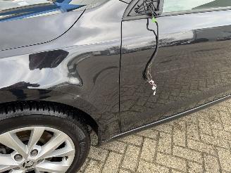 Skoda Octavia 1.0 TSI  AMBITION  BUSINESS picture 10