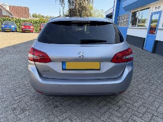 Peugeot 308 1.2 E-THP  ALLURE picture 7