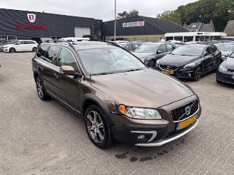 Unfallwagen Volvo Xc-70 3.0 T6 Summum AWD Automaat 305pk 2015/2
