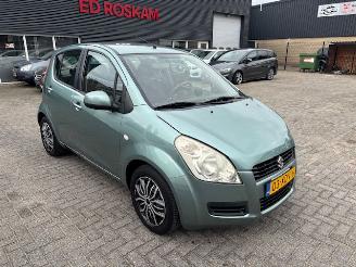 Voiture accidenté Suzuki Splash 1.0 5-drs Comfort Airco NAP 2012/5