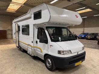 krockskadad bil camper Dethleffs  2.5 TDI  Burstner A 645 Stapelbed 6-persoons 1998/3