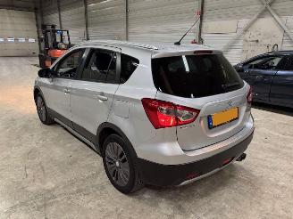 škoda osobní automobily Suzuki S-Cross 1.6 Comfort  Clima 2014/4