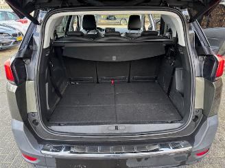 Peugeot 5008 1.2 Puretech Premium 7-pers picture 14
