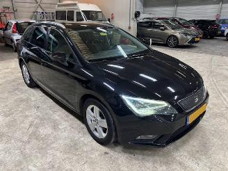 Auto incidentate Seat Leon 1.6 TDI Style Clima Navi 2014/5