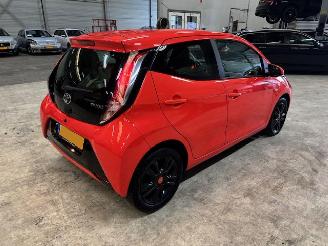 Toyota Aygo 1.0 5-drs X-Play airco picture 3