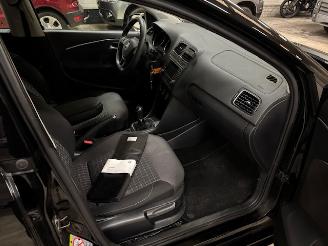 Volkswagen Polo 1.0 5-drs airco picture 9