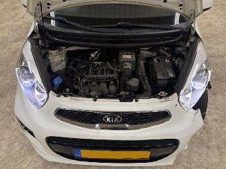 Kia Picanto 1.0 5-drs First Edition Clima picture 10