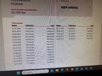 Volkswagen Touran 1.4 TSI Mach 140pk picture 19