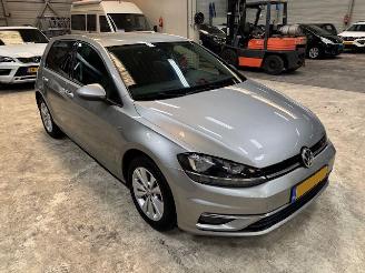 Schadeauto Volkswagen Golf 1.0 TSI Comfort 5-drs clima navi 2017/7