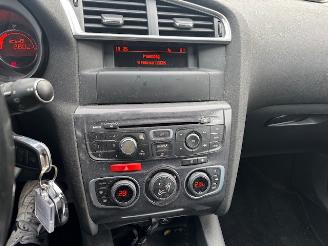 Citroën C4 1.6 HDI Tendance airco picture 12