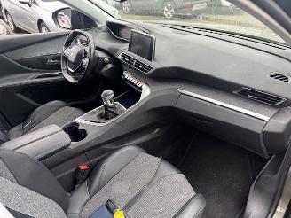 Peugeot 5008 1.2 Pure Tech Premium 131pk picture 11