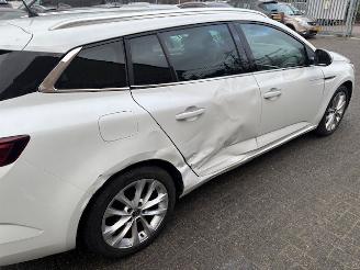 Renault Mégane 1.3 TCe GT-Line picture 6