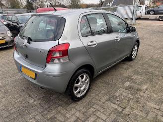 Toyota Aygo 1.3 5-drs clima picture 5