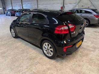 Kia Rio 1.4 5-drs clima  110pk picture 4
