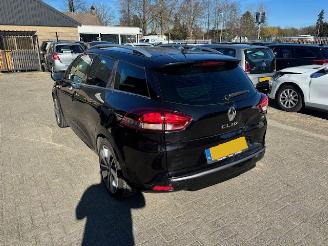 Renault Clio 0.9 TCE Nicht & Day picture 5