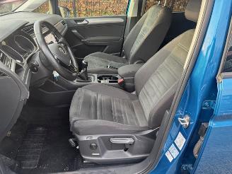 Volkswagen Touran 1.5 TSI Comfort 150pk NAP picture 14