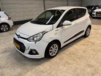 Hyundai I-10 1.0 Comfort Plus Clima picture 6