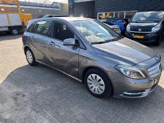 Mercedes B-klasse 180 CDI Automaat picture 5